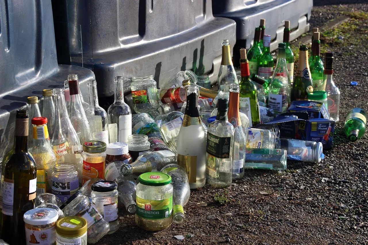 glass, bottles, recycled glass, garbage, recycling, waste, bottle bank, environment, to celebrate, celebration, garbage, garbage, garbage, garbage, recycling, recycling, recycling, recycling, recycling, waste, waste. Recycled interior surfaces timeline: sequence, not dates